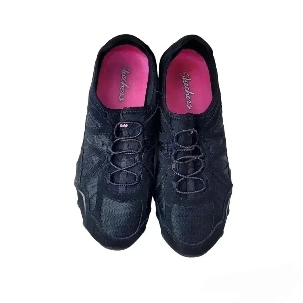 Skechers  black and pink Relaxed fit slip on  Athletic shoes Sz 10